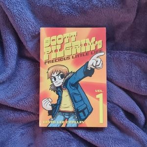 🌼FREE add on!🌼 Scott Pilgrim Comic Book
